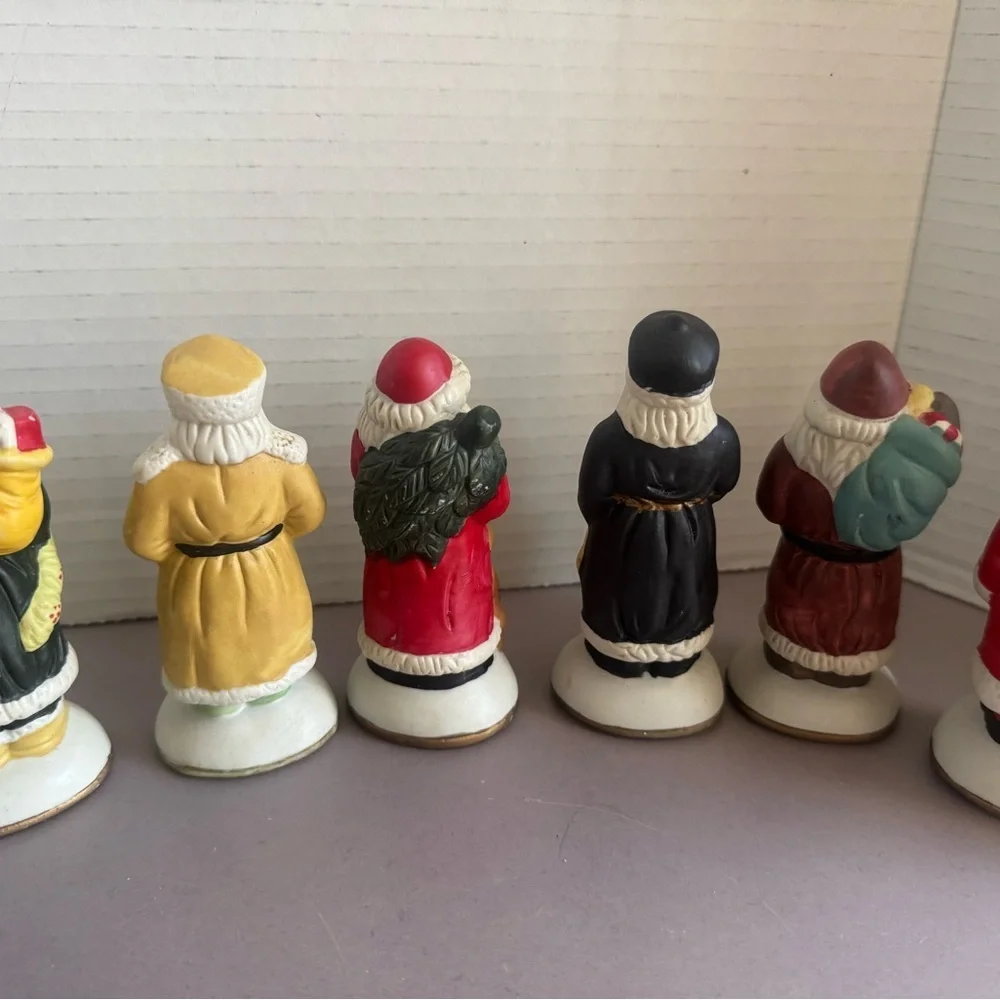 Santas From Around The World Figurine Collection Set of 11